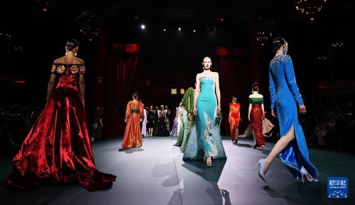 恭王府服飾秀 再度亮相法國巴黎